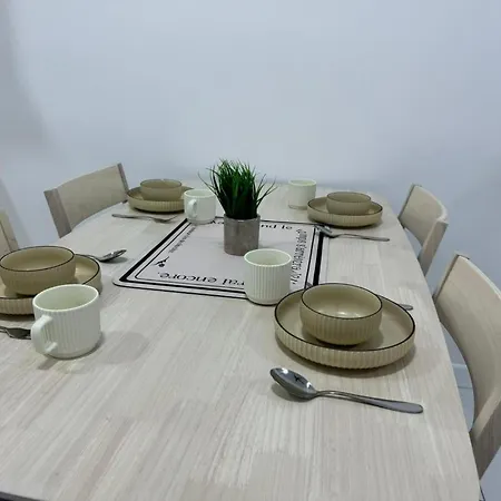 Cubic Botanical Suite Mid Valley By Hometaric Kuala Lumpur Room photo