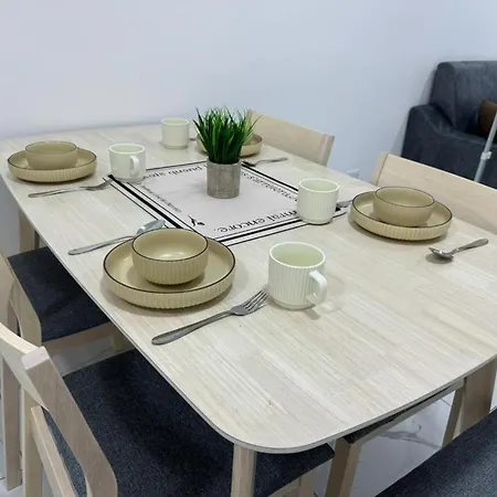 Cubic Botanical Suite Mid Valley By Hometaric Kuala Lumpur Room photo