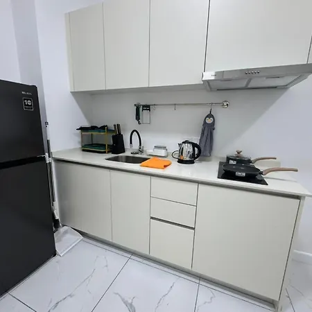 Cubic Botanical Suite Mid Valley By Hometaric Kuala Lumpur Room photo