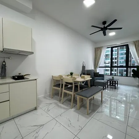 Cubic Botanical Suite Mid Valley By Hometaric Kuala Lumpur Room photo