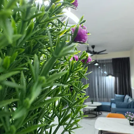 Cubic Botanical Suite Mid Valley By Hometaric Kuala Lumpur Room photo