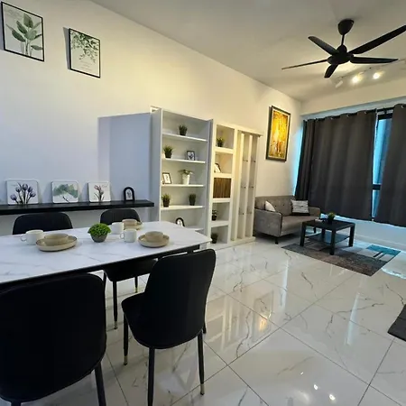 Cubic Botanical Suite Mid Valley By Hometaric Kuala Lumpur Exterior photo