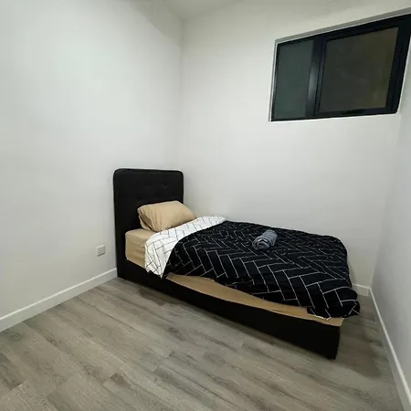 Cubic Botanical Suite Mid Valley By Hometaric Kuala Lumpur Room photo