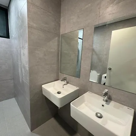 Cubic Botanical Suite Mid Valley By Hometaric Kuala Lumpur Room photo