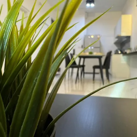 Cubic Botanical Suite Mid Valley By Hometaric Kuala Lumpur Room photo