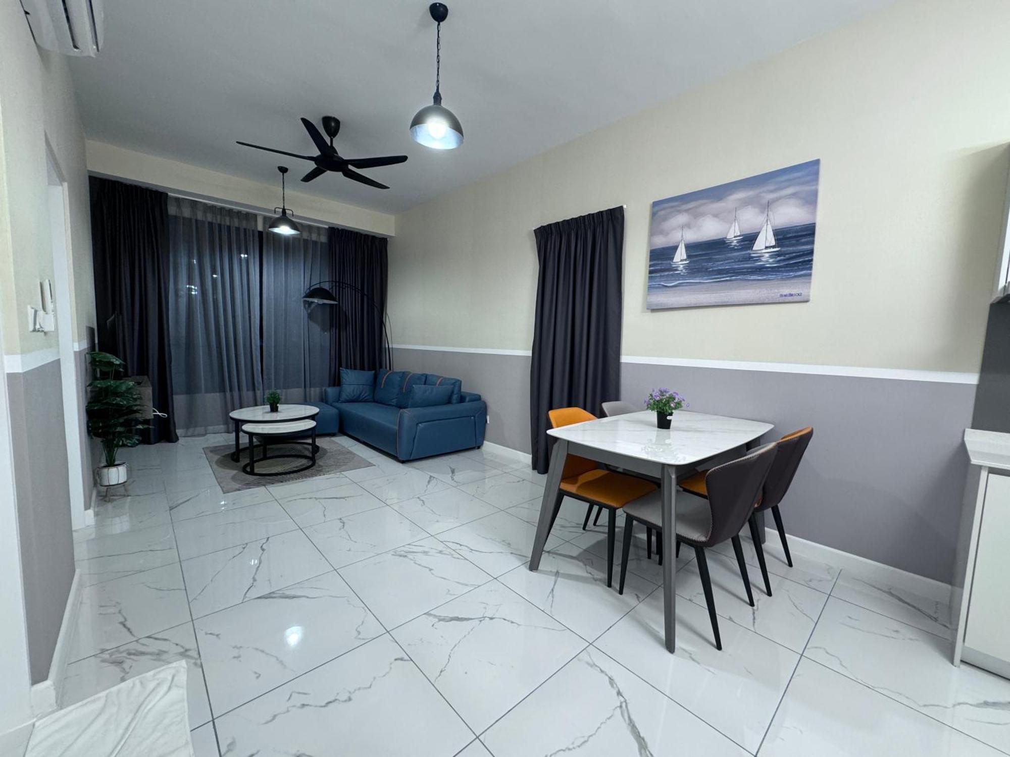 Apartment Cubic Botanical Mid Valley By Hometaric