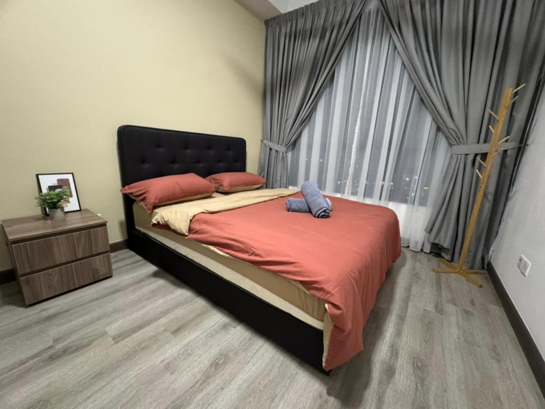 Apartment Cubic Botanical Mid Valley By Hometaric